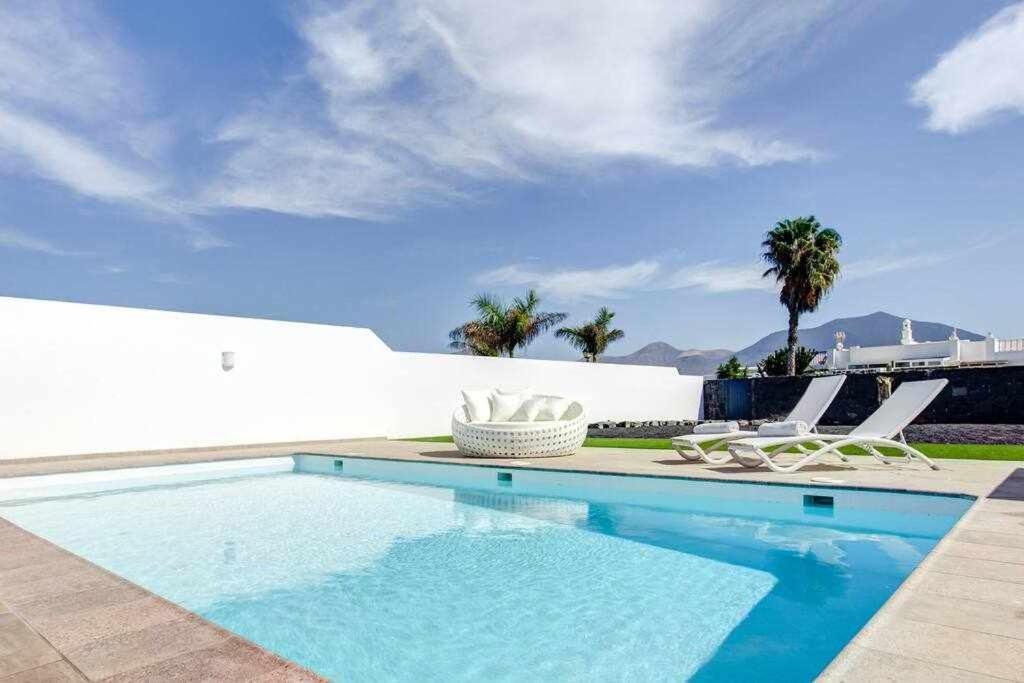Homu Bianca Fantastica Villa Con Piscina Privad Playa Blanca  Eksteriør billede