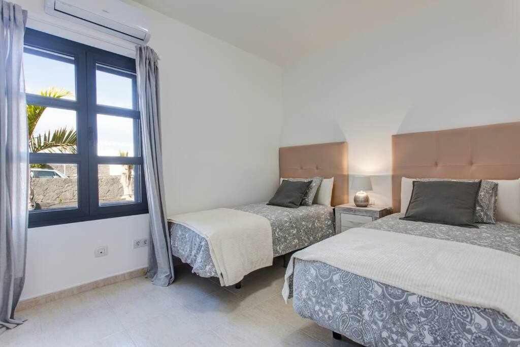 Homu Bianca Fantastica Villa Con Piscina Privad Playa Blanca  Eksteriør billede