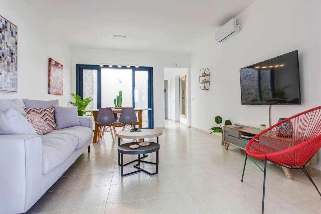 Homu Bianca Fantastica Villa Con Piscina Privad Playa Blanca  Eksteriør billede