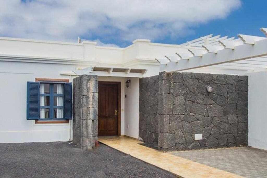 Homu Bianca Fantastica Villa Con Piscina Privad Playa Blanca  Eksteriør billede